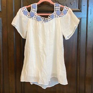 Gilr's Flowy Blouse - M 10/12